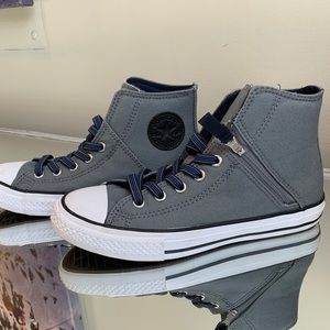 Converse youth ankle sneakers